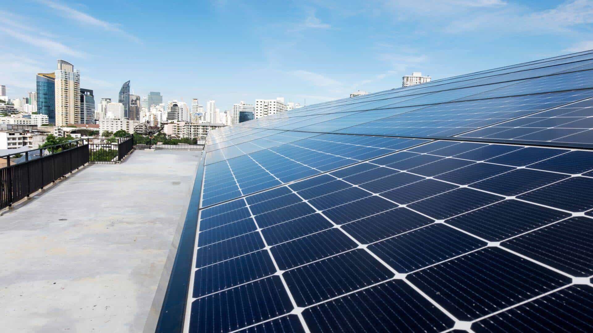 Commercial Solar Panel System Roof-top Commercial Solar Panel System